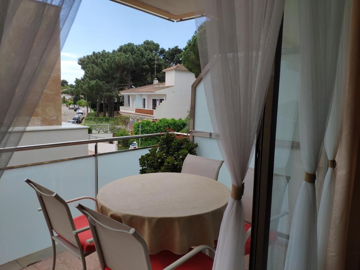 Apartamento a 150 metros de la playa en la Fosca Palamós Habitación foto